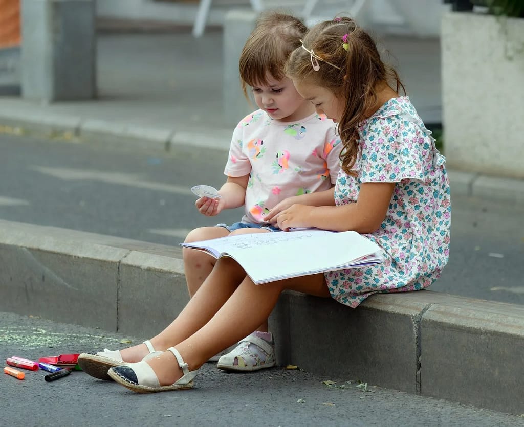 children, playing, kids, girls, together, coloring book, recreation, outdoors, street, happiness, childhood, toddlers